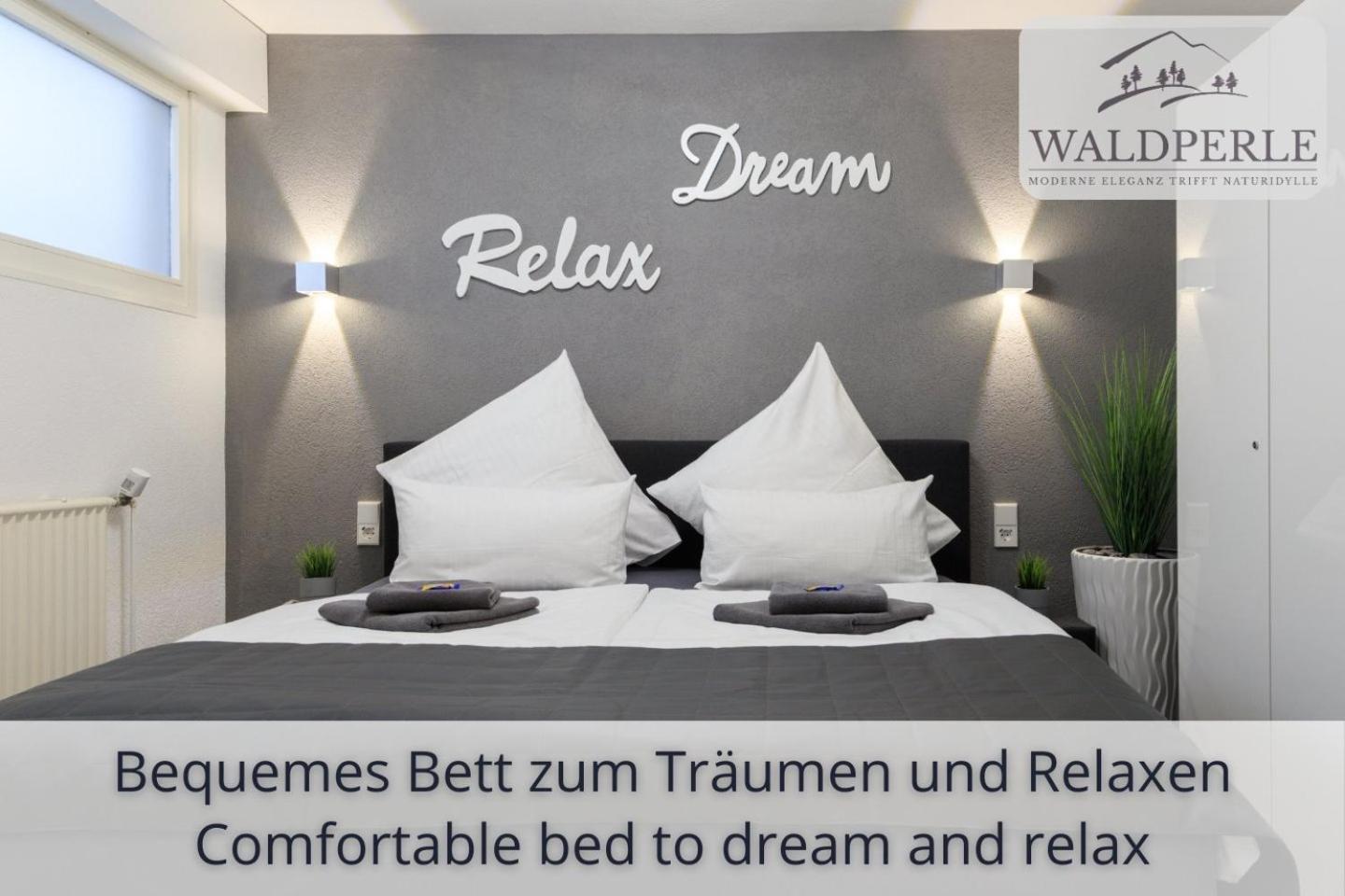 Apartment Bellevue mit Indoor-Pool, Sauna und Tennisplatz Schonach im Schwarzwald Exterior foto